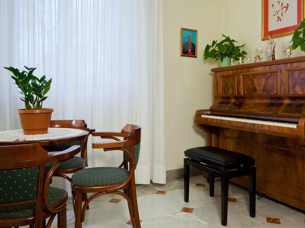 Villa Maria Cristina Brando Rome Exterior photo